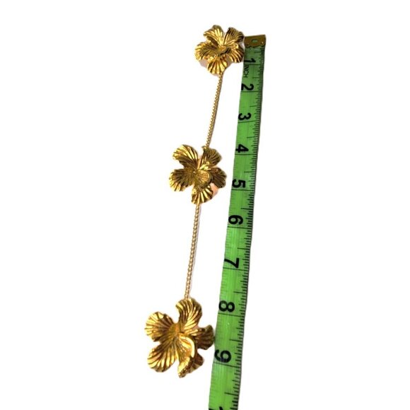 Gold Plated Three Hibiscus Flower Brooch Pin - Picture 10 of 12
